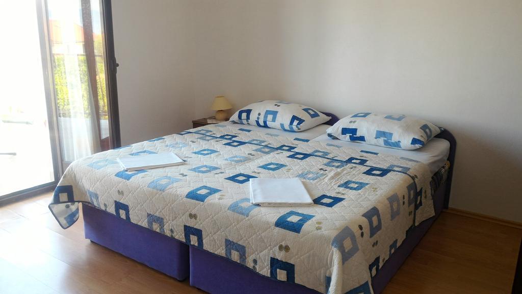 Apartments Beceic Nijvice Zewnętrze zdjęcie